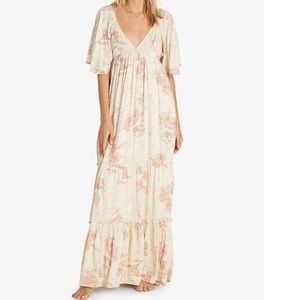 NWT Billabong Seas the Day Maxi Dress ✨